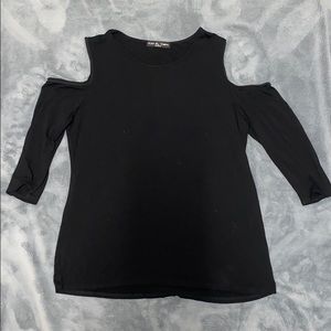 Open shoulder top